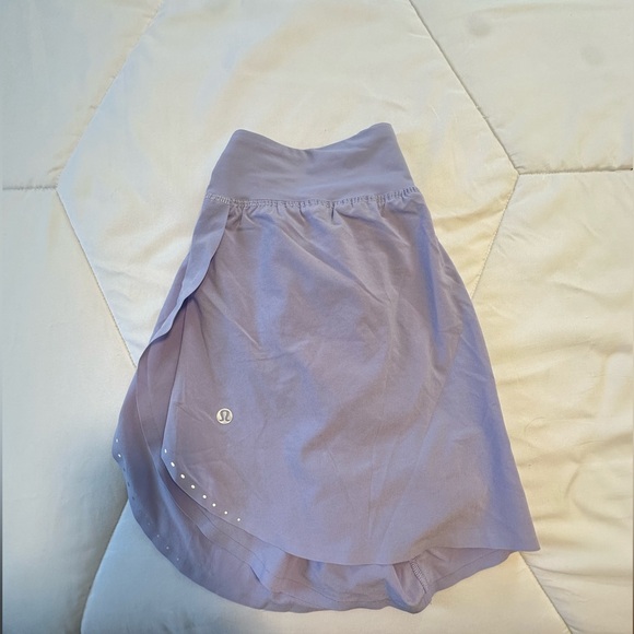 Lululemon Fast and Free Reflective High-Rise Classic-Fit Split Short 3” - Picture 3 of 4